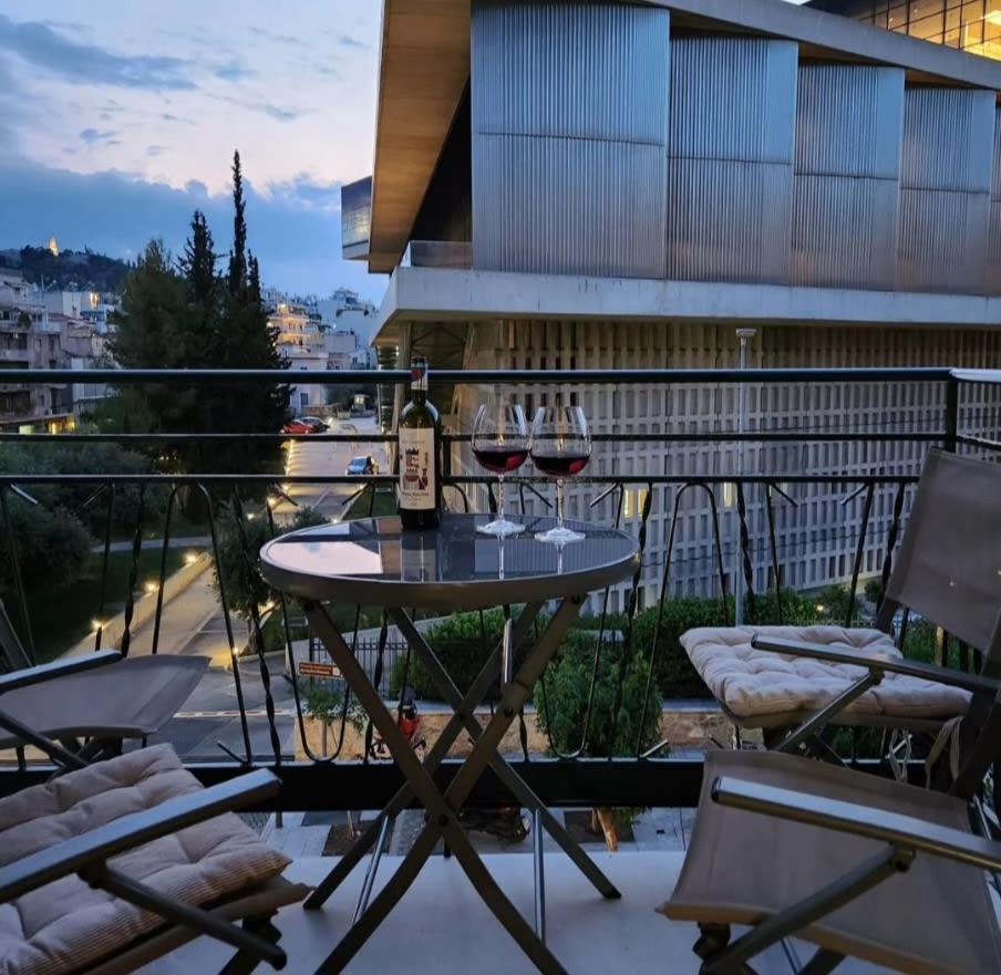 אתונה Acropolis View Modern Deluxe Suite With Balcony מראה חיצוני תמונה