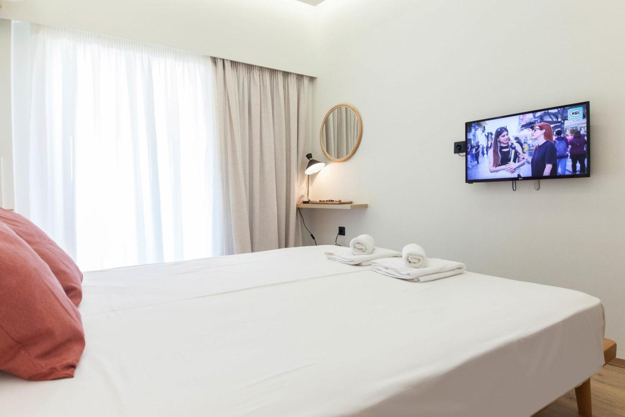 אתונה Acropolis View Modern Deluxe Suite With Balcony מראה חיצוני תמונה