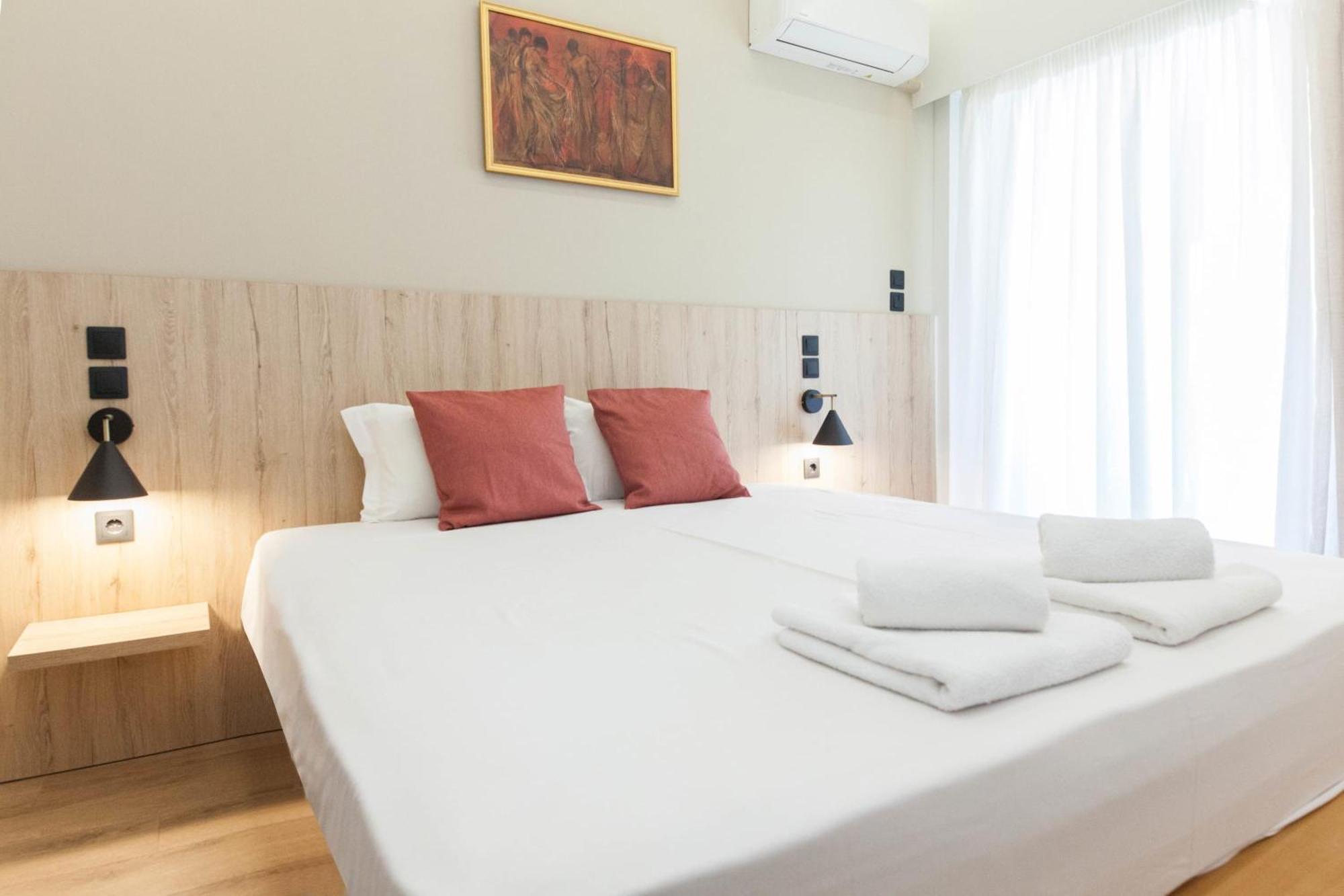 אתונה Acropolis View Modern Deluxe Suite With Balcony מראה חיצוני תמונה