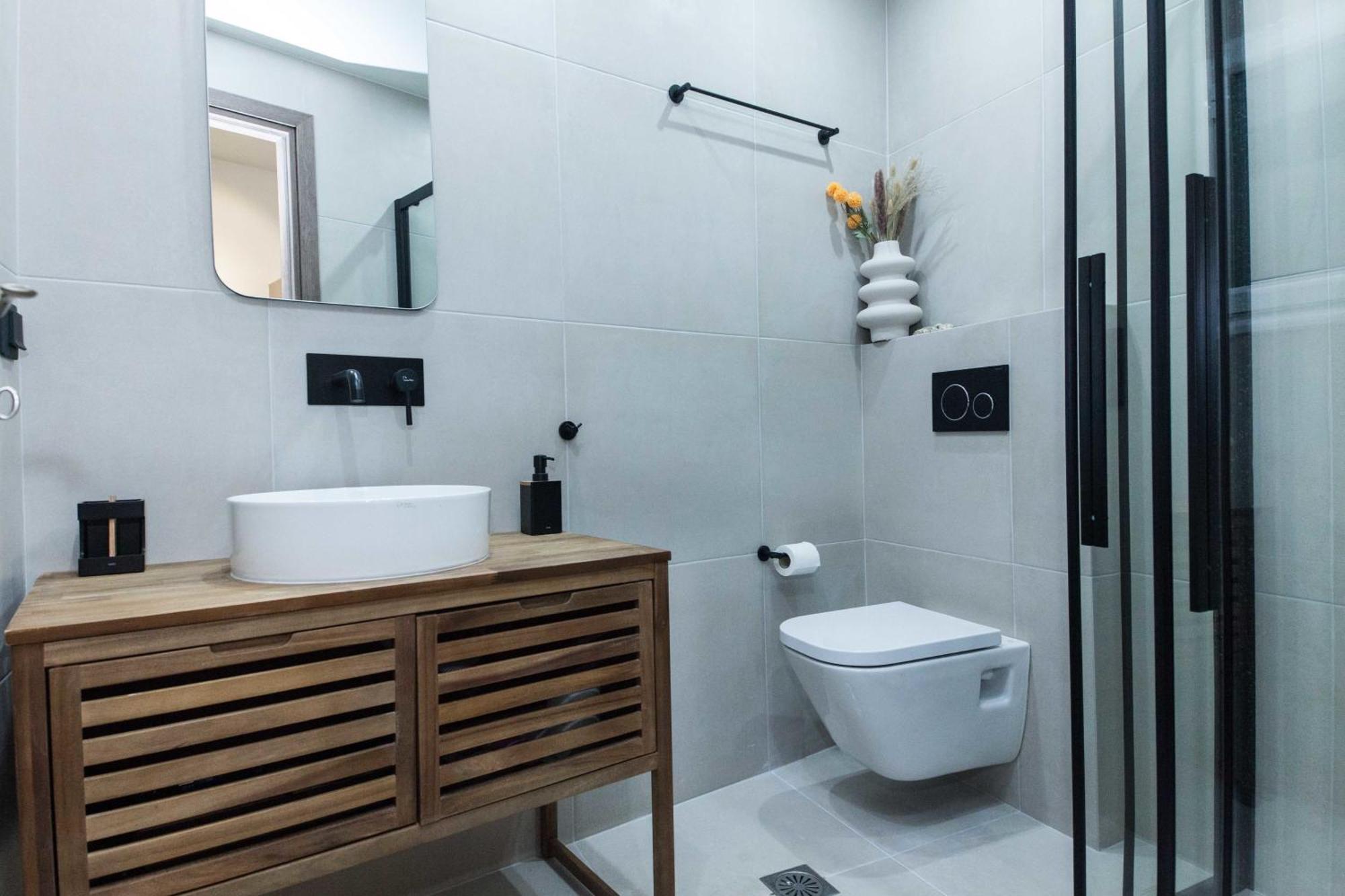 אתונה Acropolis View Modern Deluxe Suite With Balcony מראה חיצוני תמונה